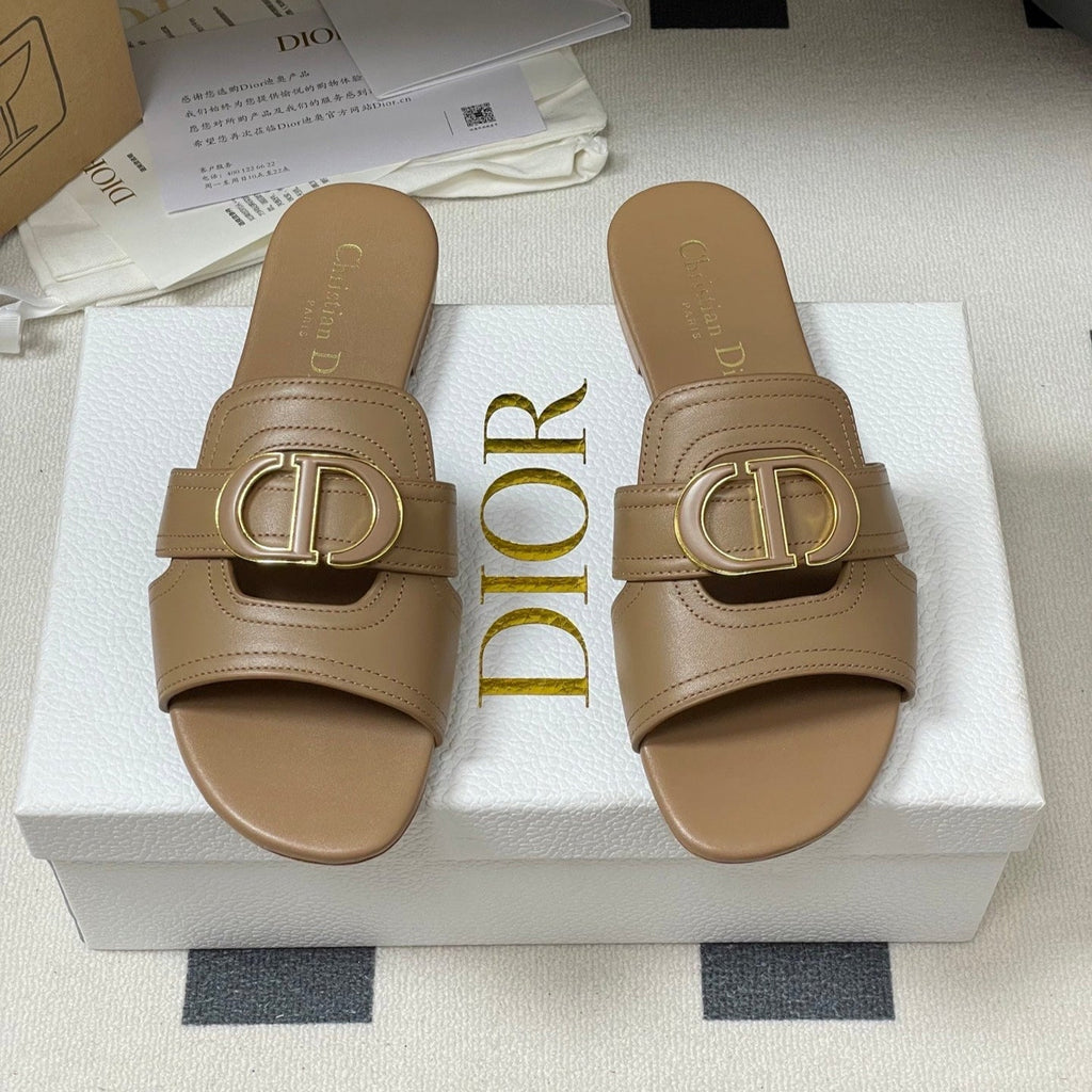 DIOR CLASSIC MONTAIGNE SANDALS 25S IN BROWN LAMBSKIN WITH CD LOGO